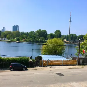 Ajo Apartments - Alte Donau Lake Or Garden View Balcony Studio - Self-Check-In Wien